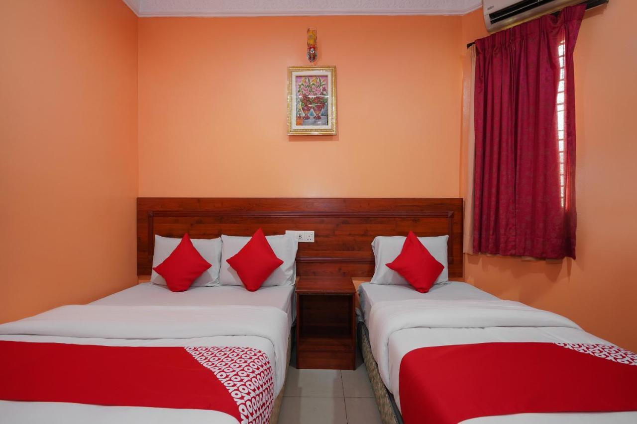 Bercam Times Inn Hotel Ипох Екстериор снимка