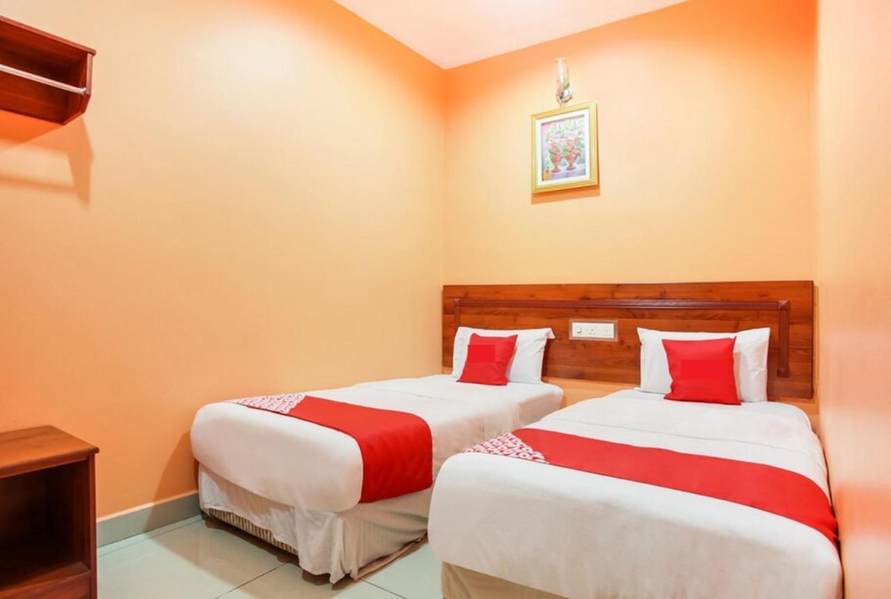 Bercam Times Inn Hotel Ипох Екстериор снимка