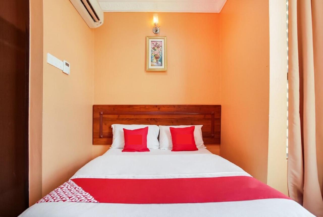 Bercam Times Inn Hotel Ипох Екстериор снимка